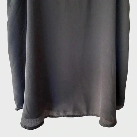 LOFT NWOT FLOWING LACE STRAP V-NECK GRAY TOP FULLY LINED | PETITE SMALL - Picture 4 of 9